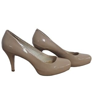 Madden Girl nude Patent Platform heels size 11
